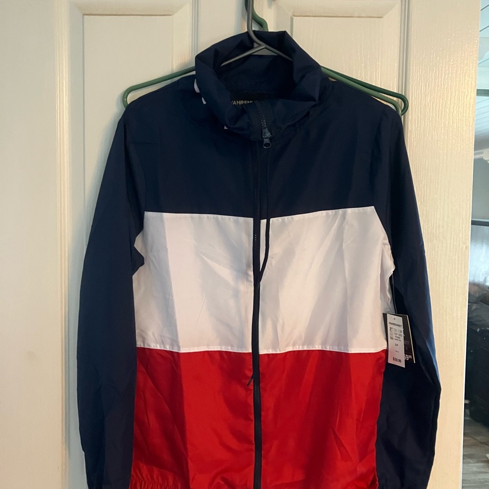 Fahrenheit Active Jacket. Small